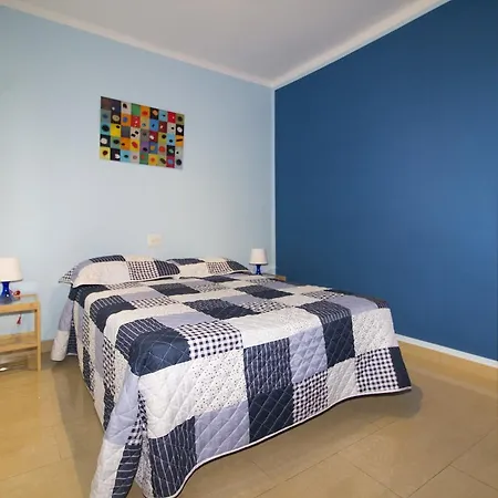 P3. Thalassa, Appartement